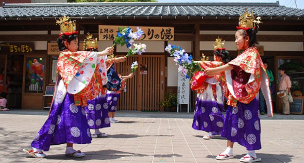 花湯まつり